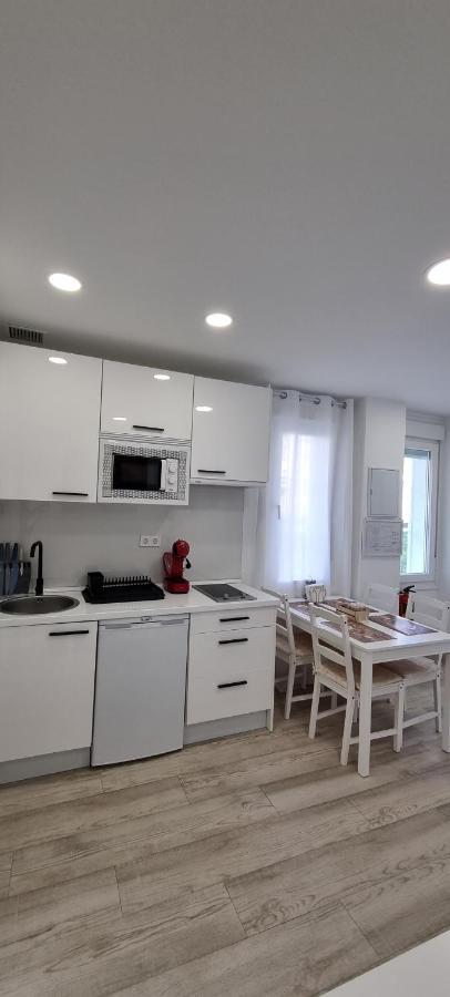 Apartamentos Tanez Santurce A Madrid Exterior foto