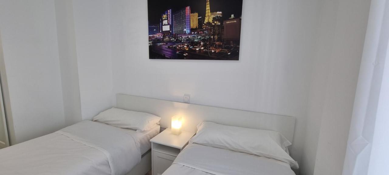 Apartamentos Tanez Santurce A Madrid Exterior foto