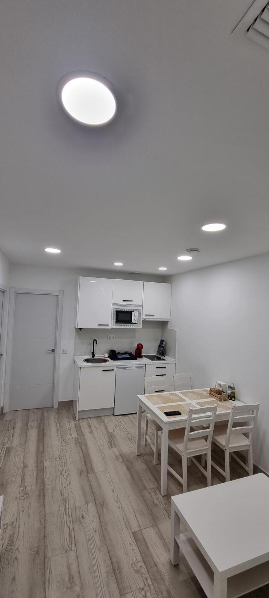 Apartamentos Tanez Santurce A Madrid Exterior foto